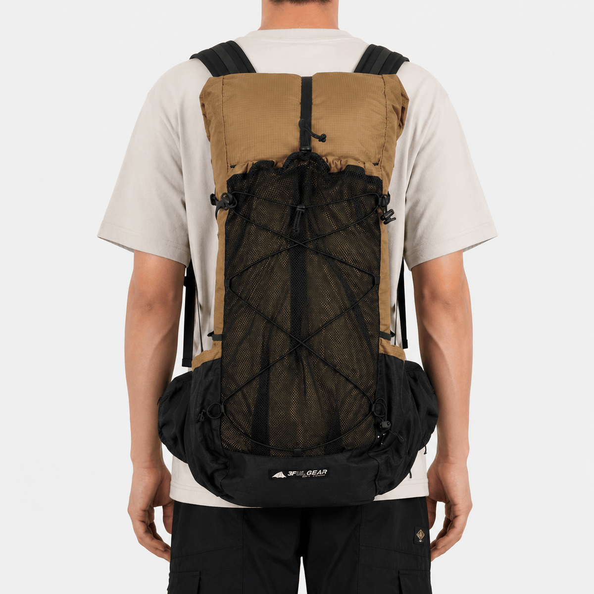 40+16L Lightweight Waterproof Hiking Backpack 40+16L Lightweight Waterproof Hiking Backpack
